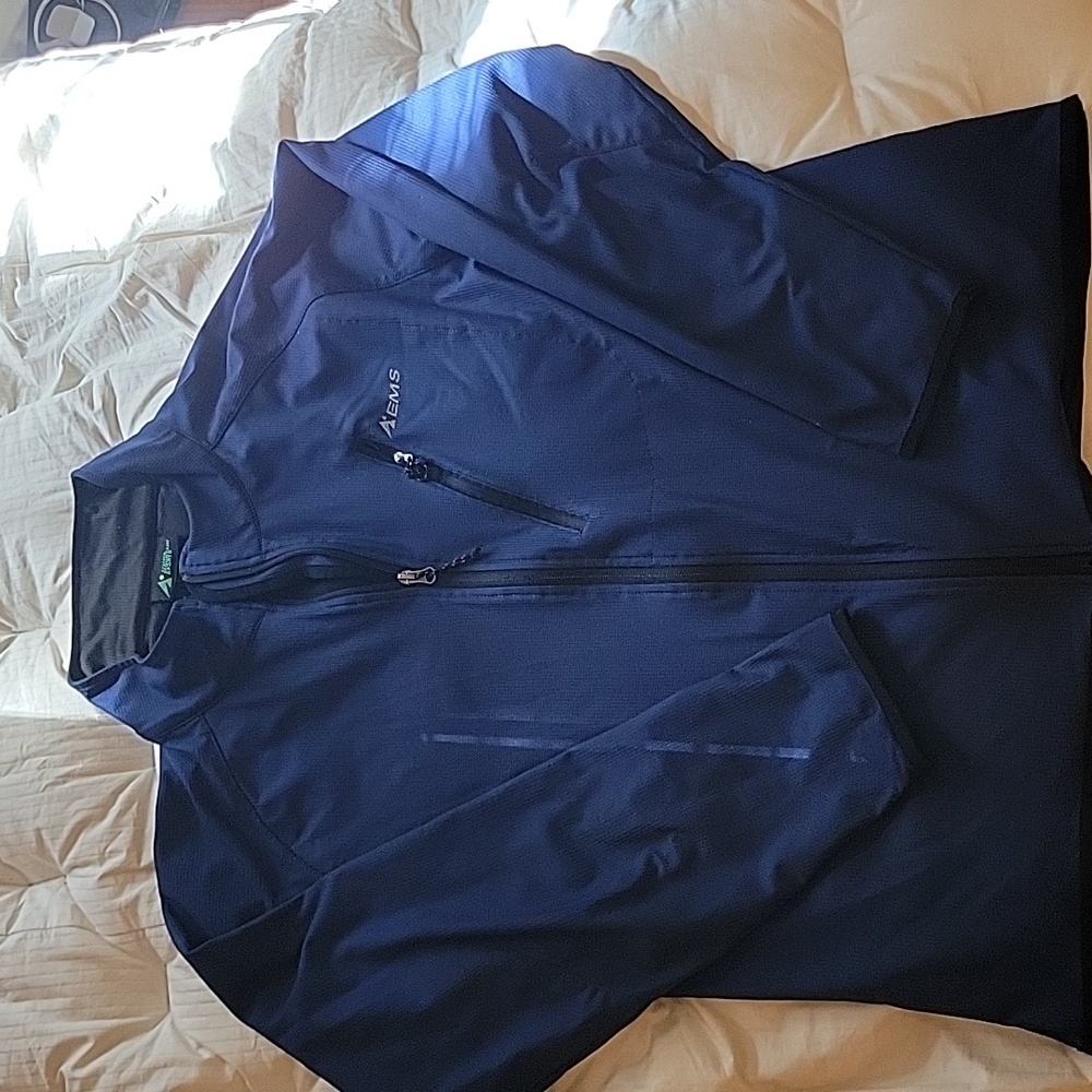 Eastern Mountain Sports Dark Blue Windbreaker. NWOT